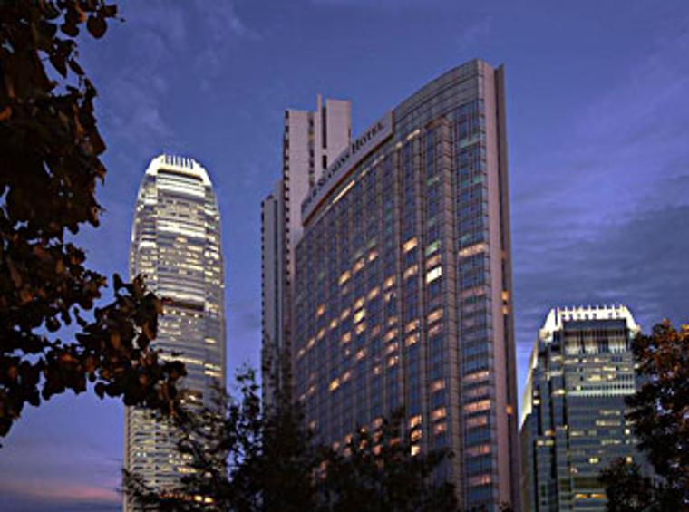 Four Seasons Hotel Hong Kong